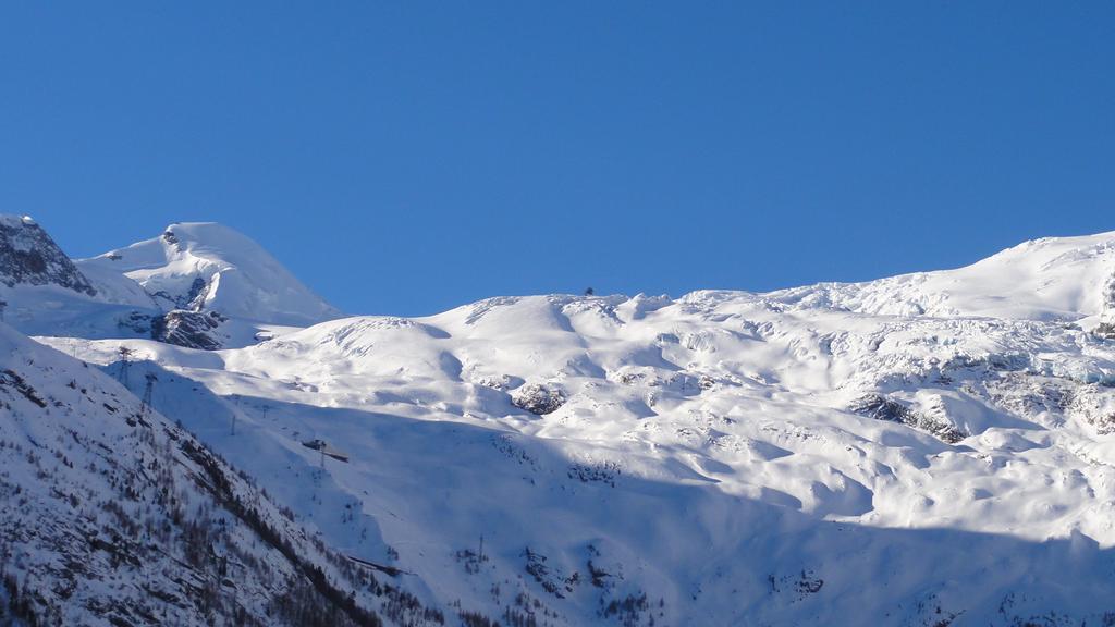 Haus Holiday Διαμέρισμα Saas Fee Δωμάτιο φωτογραφία